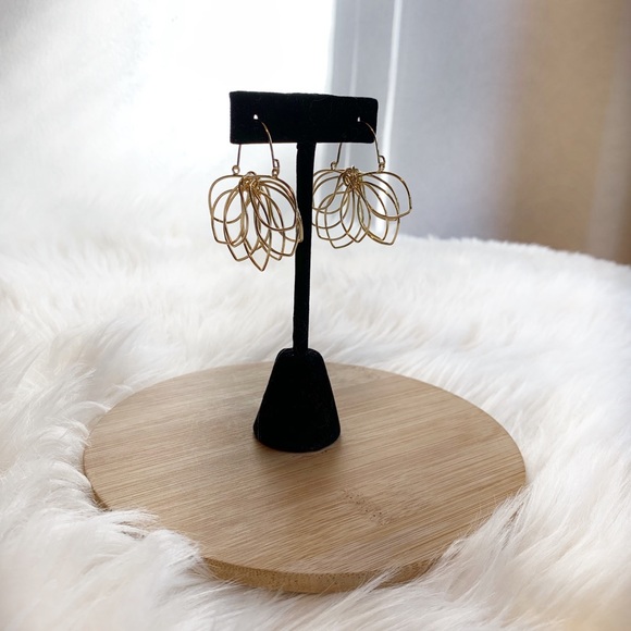 Gold Lotus Earrings - Picture 4 of 8